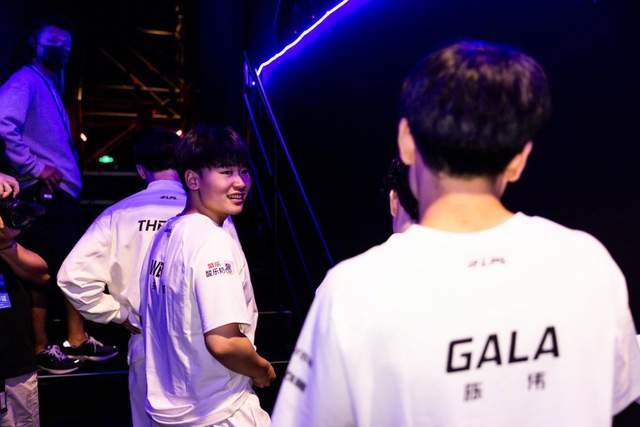 LPL登峰(fēng)組(zǔ)激戰(zhàn)正酣，iG迎(yíng)戰(zhàn)TES忍界大(dà)戰(zhàn)再启，阿水(shuǐ)直面昔日(rì)队友！