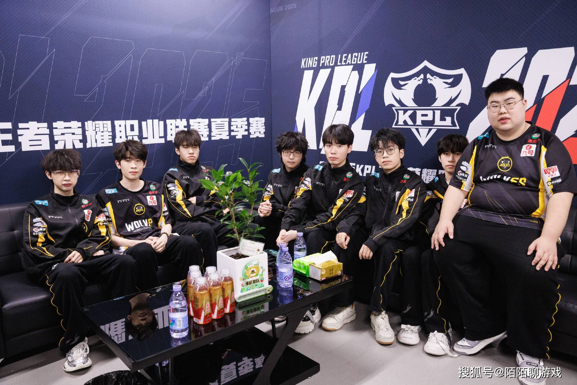 2025年(nián)KPL年(nián)总战队分析(xī)：AG劍(jiàn)指7连冠，久哲轮換(huàn)值得期(qī)待，JDG沒(méi)戏！