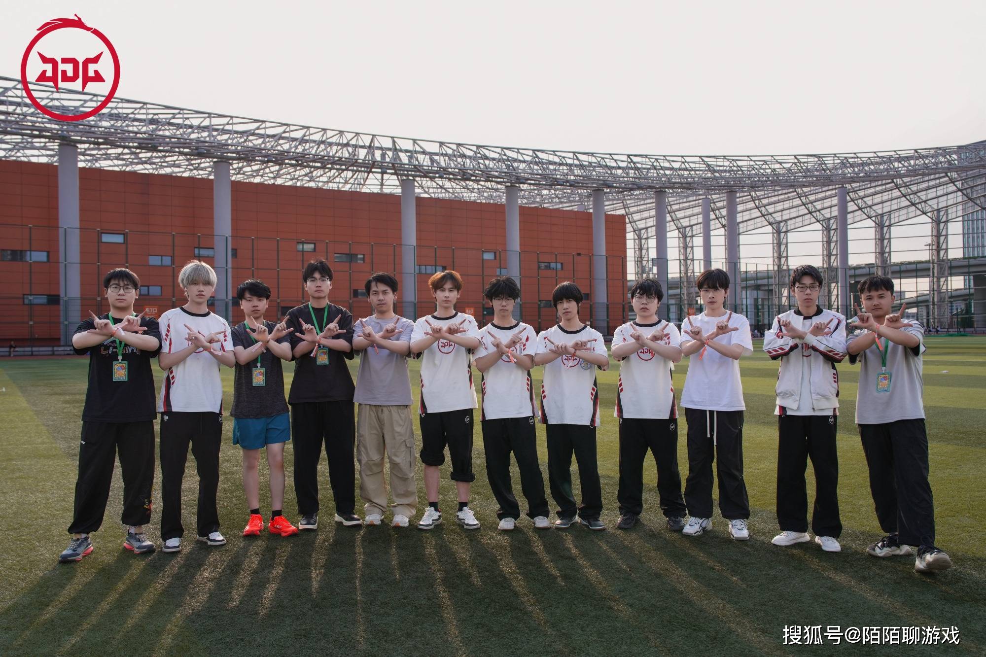 2025年(nián)KPL年(nián)总战队分析(xī)：AG劍(jiàn)指7连冠，久哲轮換(huàn)值得期(qī)待，JDG沒(méi)戏！