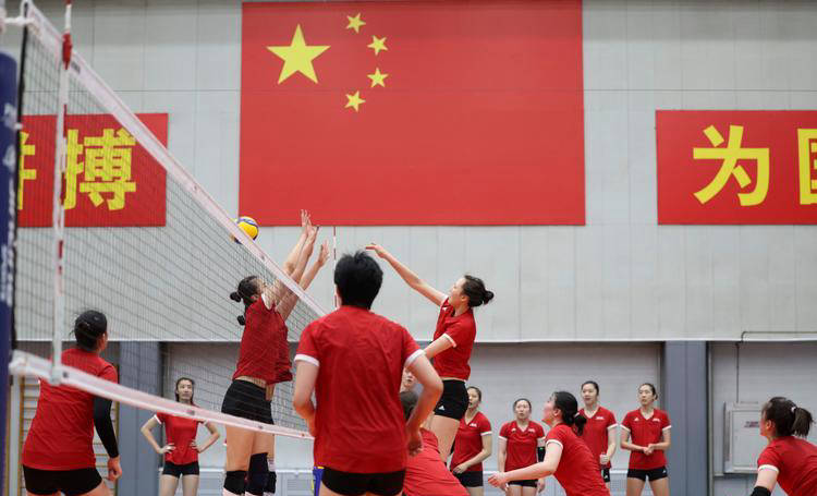 解读中國(guó)女(nǚ)排的精密战术调整