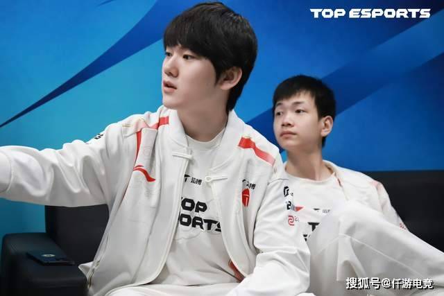 LOL：TheShy透露退役时间，想(xiǎng)跟Rookie打到退役