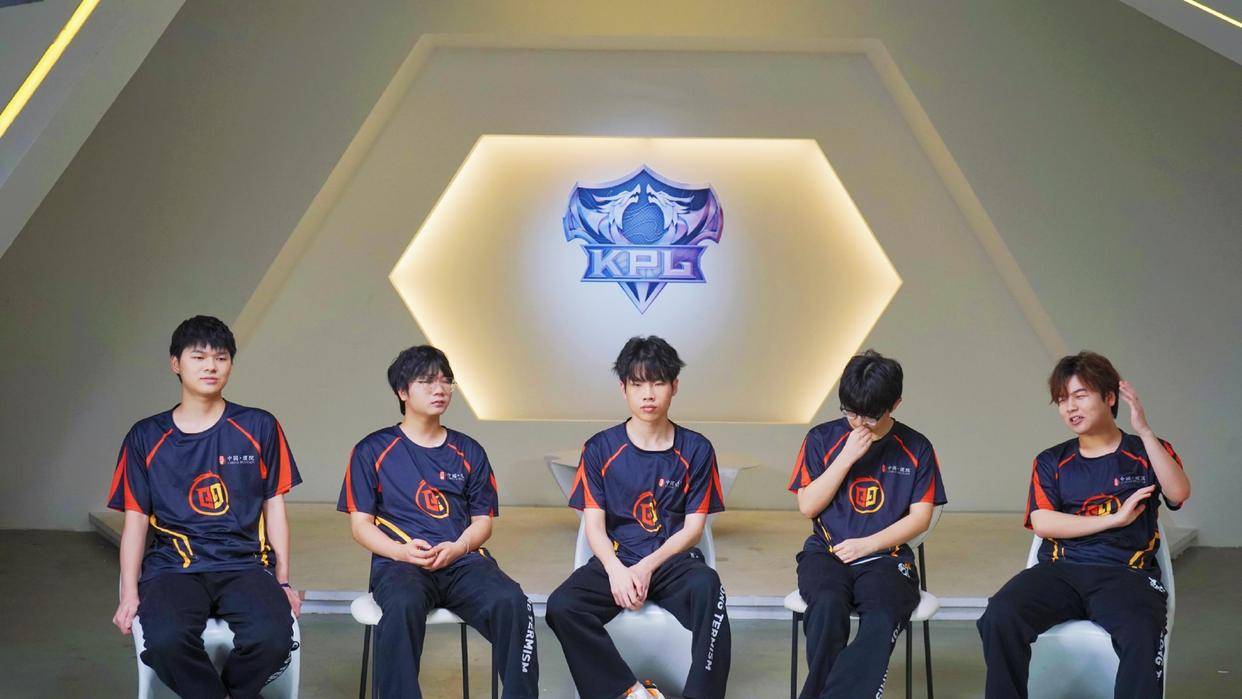 憾负LGD!“AG小號(hào)”情久(jiǔ)逆袭之路被終(zhōng)结,KGL战队全军覆没