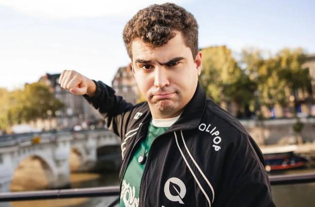 【一競(jìng)技(jì)1JingJi】LOL：S15首(shǒu)位被拳頭(tóu)制裁的选手诞生