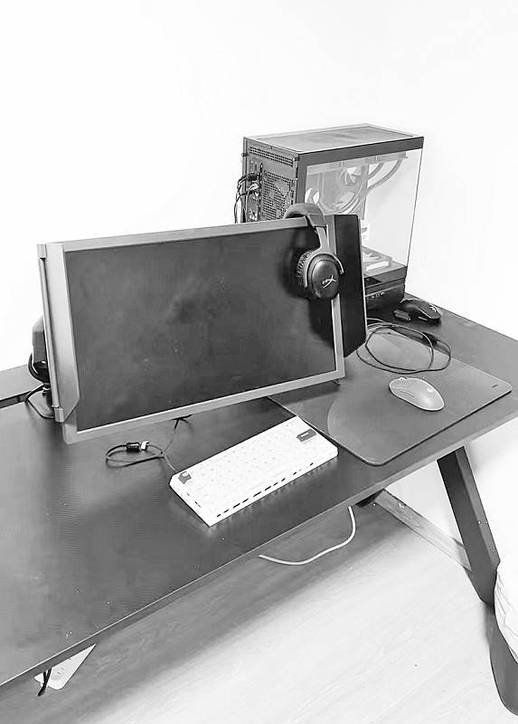 住客(kè)搬空民宿2.7万元全(quán)套电竞設(shè)備(bèi)