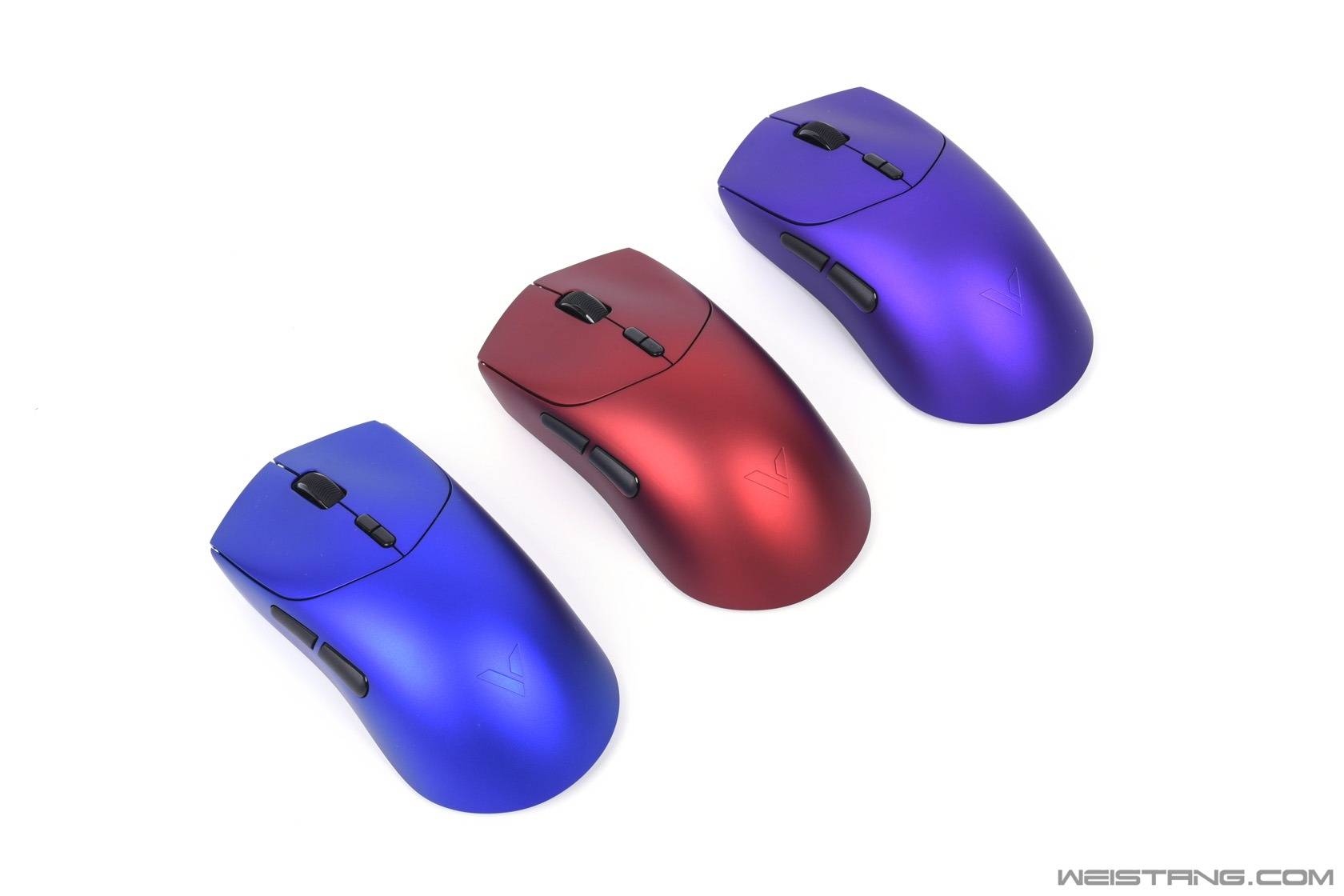 雷柏(bǎi)VT7二代(dài)新配色雙(shuāng)模电竞鼠标体验