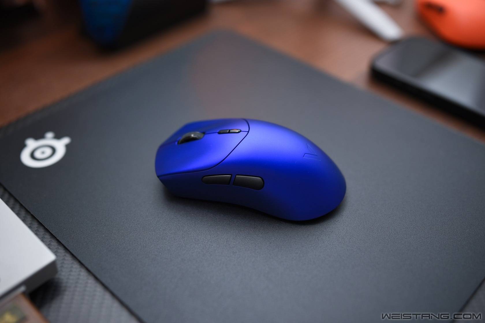 雷柏(bǎi)VT7二代(dài)新配色雙(shuāng)模电竞鼠标体验