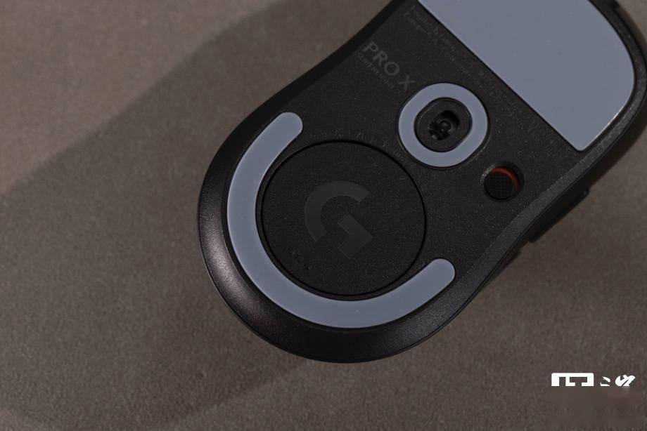 【IT之家(jiā)开箱】罗技 GPW4 小狗电競(jìng)鼠标圖(tú)赏