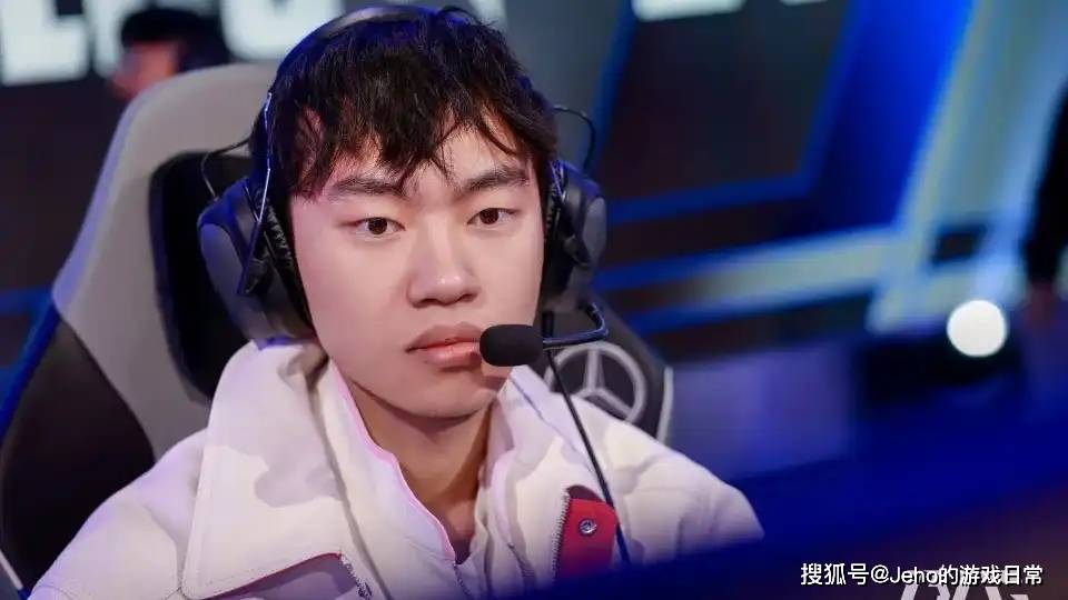 LOL 主播(bō)禁谈 BLG!绿毛将被踢,JDG 千万抢 Zeus?