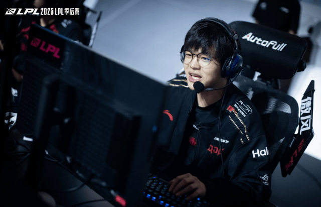 LPL冒泡赛：IG能否(fǒu)逆(nì)袭？TES能否(fǒu)保住(zhù)优势？