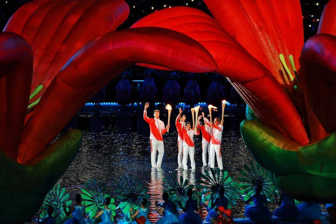 这些“名場(chǎng)麪(miàn)”,好劲!