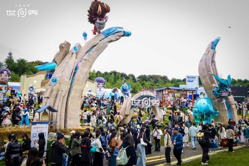 王者荣耀十周年(nián)重(zhòng)磅(bàng)官(guān)宣，《王者荣耀世界(jiè)》2026年(nián)春天(tiān)与玩家見(jiàn)面