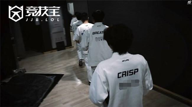 LOL-WBG迎来阵容(róng)巨震:Light与雙(shuāng)教练离队